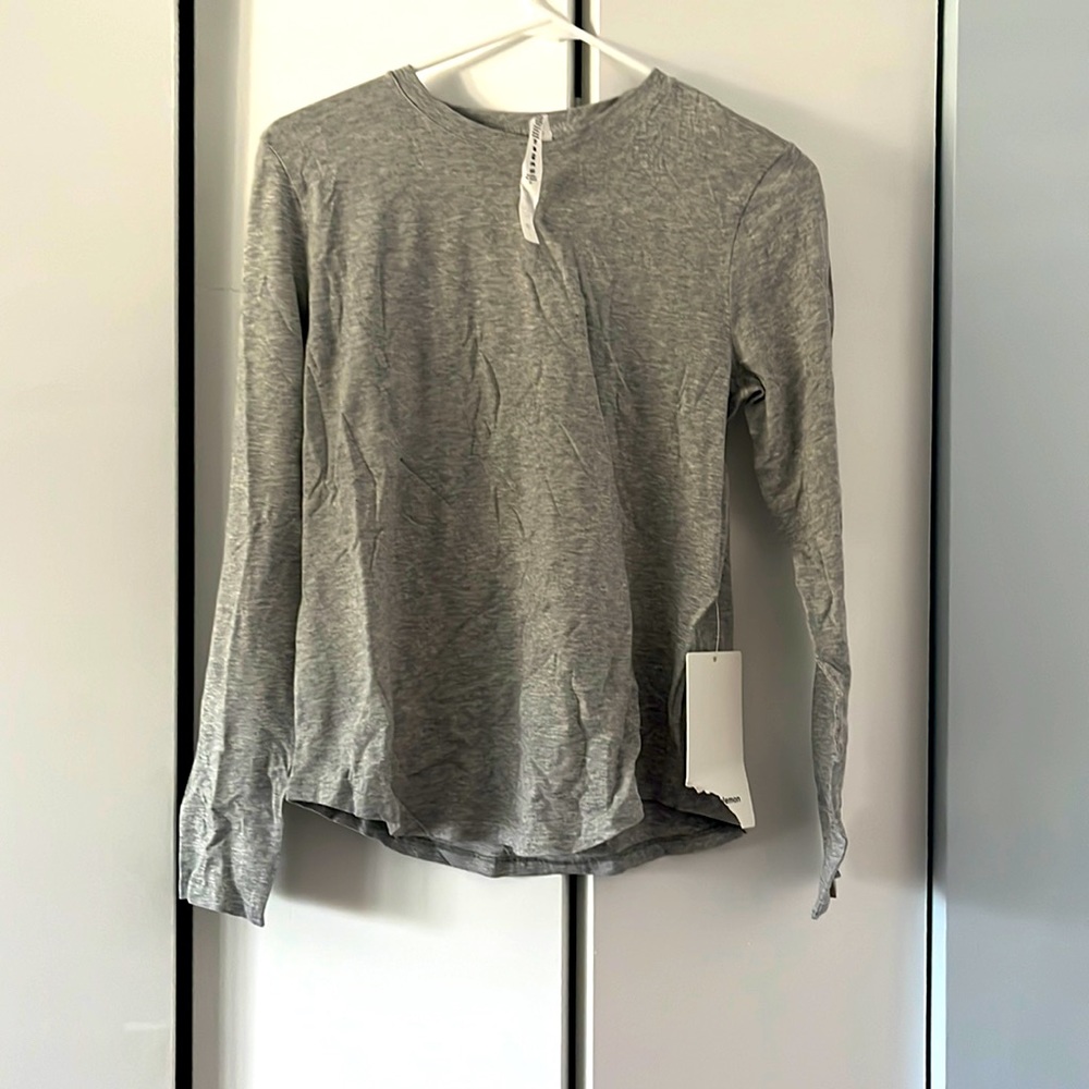 Lululemon Grey Top